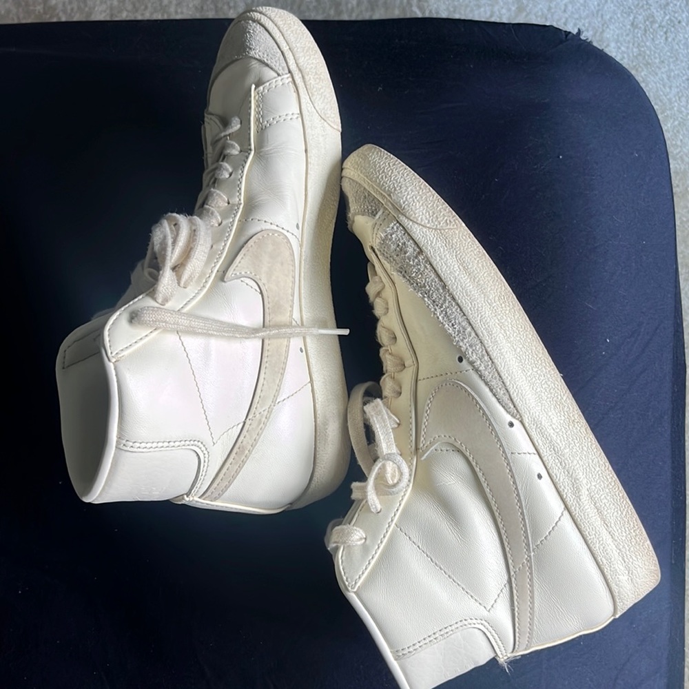 cream nike blazers